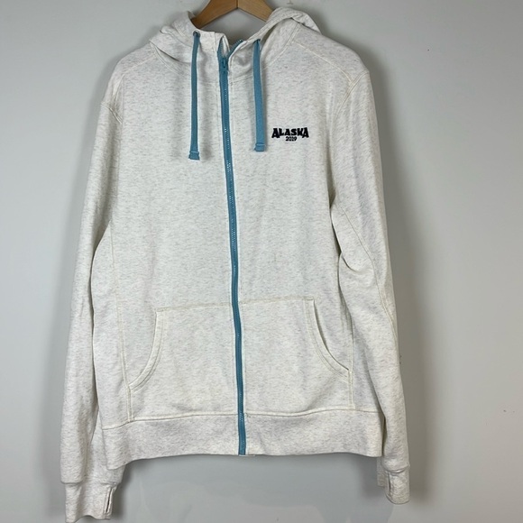 Disney Cruise Line Alaska Hoodie Size Large - Picture 2 of 8